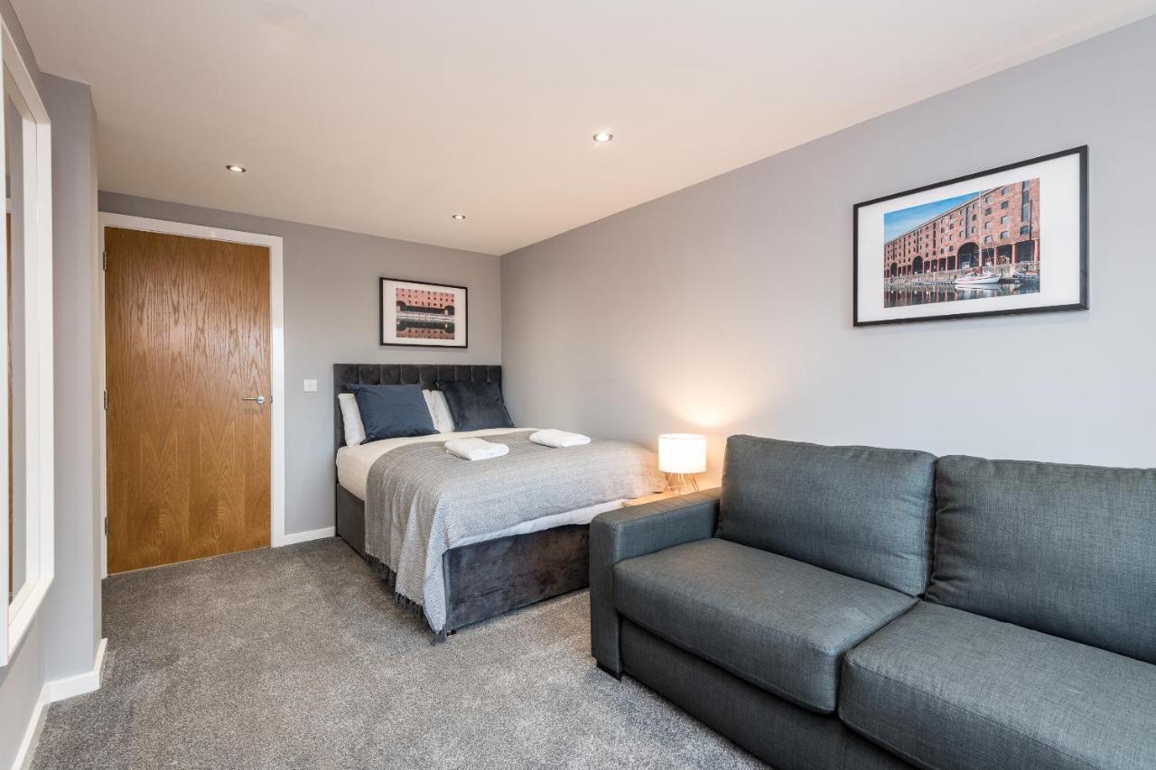 Host Apartments - Contemporary 3 Bed Apt With Balcony - Perfect For Long Stays Liverpool Exterior foto